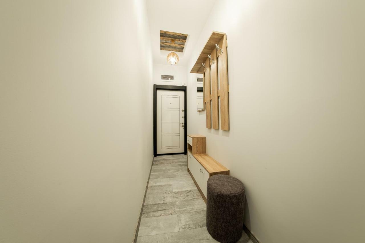Sofia Downtown Life Apartment מראה חיצוני תמונה