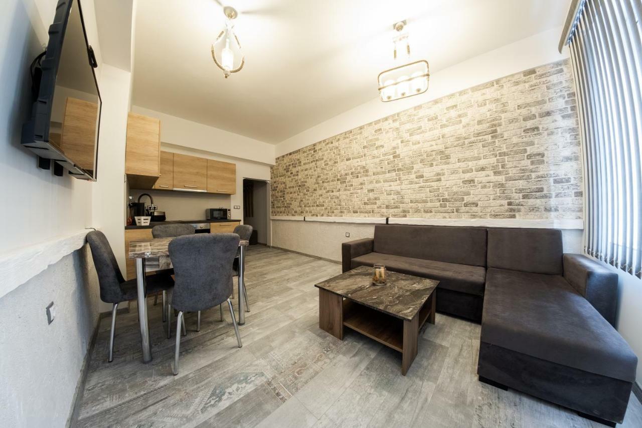 Sofia Downtown Life Apartment מראה חיצוני תמונה