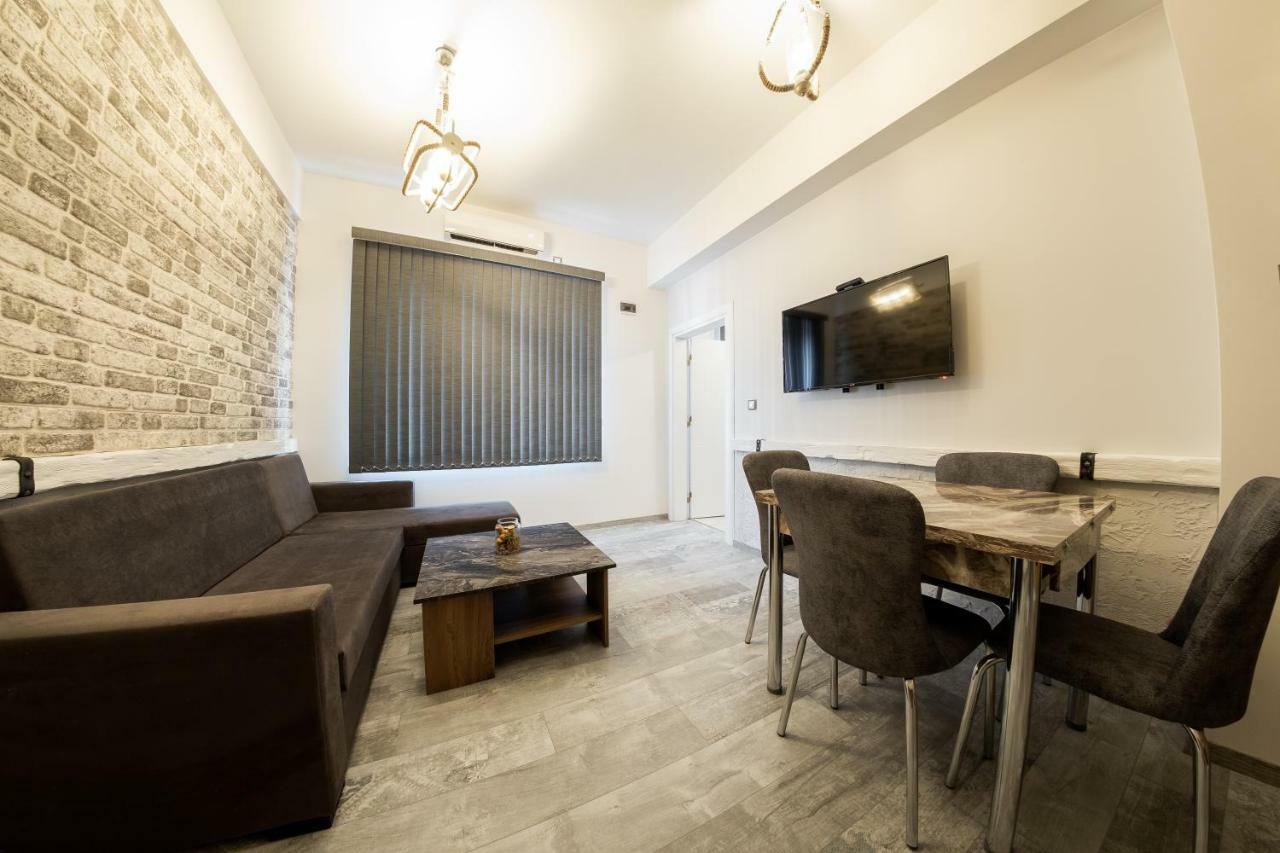 Sofia Downtown Life Apartment מראה חיצוני תמונה